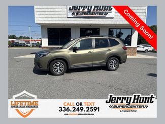 Used 2024 Subaru Forester Premium AWD/4WD video 1