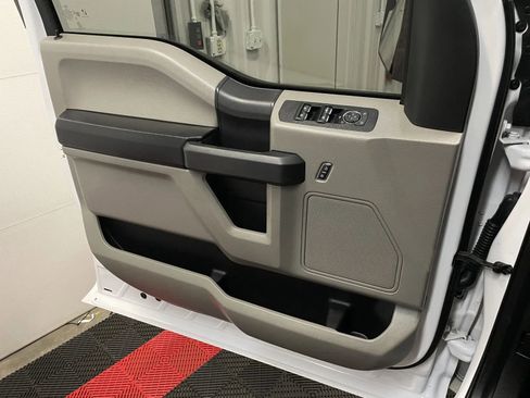 Used 2020 Ford F150 XL w/ Equipment Group 101A Mid AWD/4WD image 26