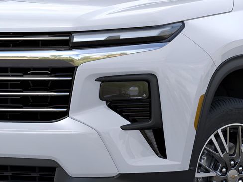 New 2026 Chevrolet Traverse LT image 10