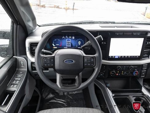 Used 2023 Ford F350 XLT w/ XLT Premium Package image 2