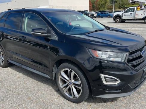 Used 2018 Ford Edge Sport w/ Technology Package image 16