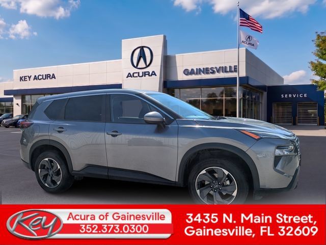 Used 2025 Nissan Rogue SV FWD image 1