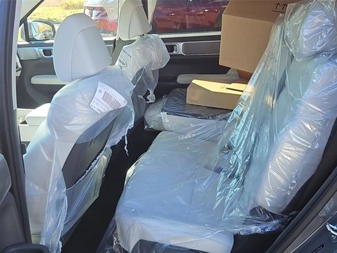 New 2026 Hyundai Santa Fe SE image 11