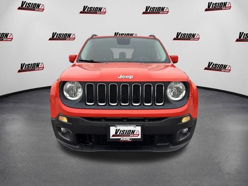 Used 2015 Jeep Renegade Latitude w/ Popular Equipment Group AWD/4WD image 2