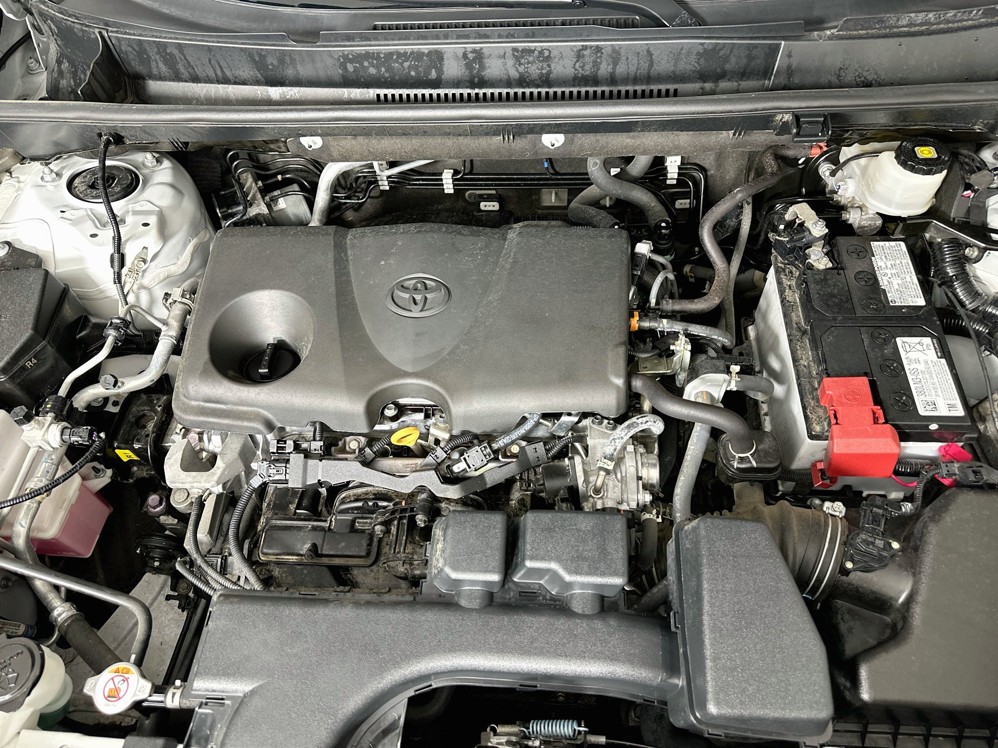 Used 2023 Toyota RAV4 XLE Premium AWD/4WD image 34