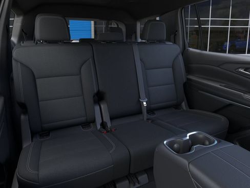 New 2026 Chevrolet Traverse LT w/ Driver Confidence Package AWD/4WD image 17