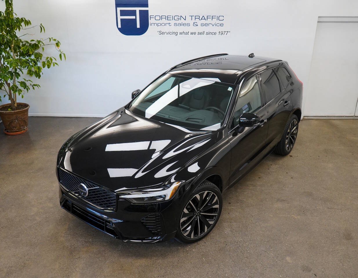 Used 2026 Volvo XC60 B5 Ultra AWD/4WD image 19