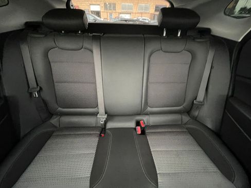 Used 2025 Chevrolet Trax LT image 37