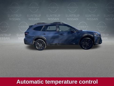 Used 2025 Subaru Outback Onyx Edition image 11