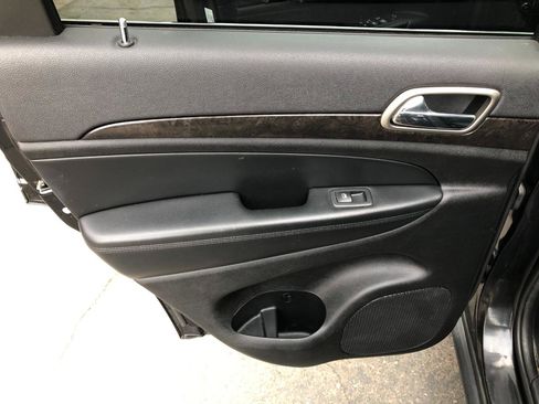 Used 2012 Jeep Grand Cherokee Altitude AWD/4WD image 27