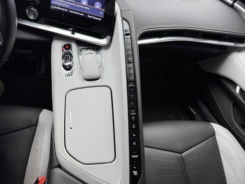 Used 2020 Chevrolet Corvette 2LT w/ 2LT Preferred Equipment Group image 9