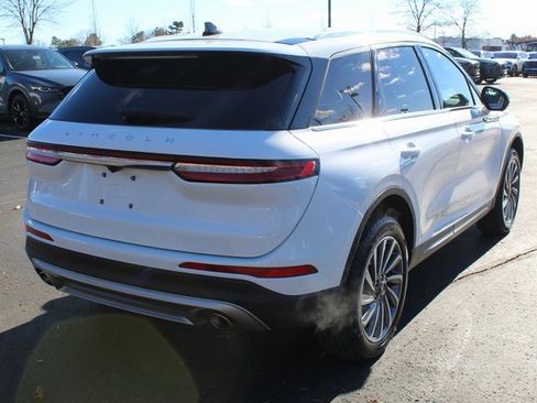 Certified 2024 Lincoln Corsair Reserve w/ Equipment Group 201A image 3