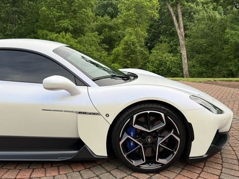 Used 2022 Maserati MC20 Coupe RWD image 24