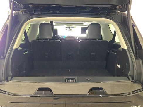 Used 2025 Ford Expedition Max Active AWD/4WD image 16