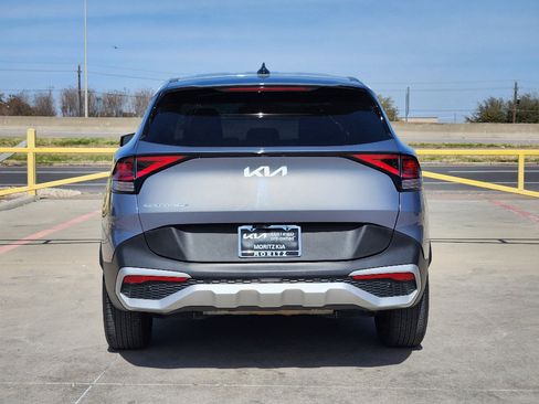 Certified 2024 Kia Sportage EX image 6