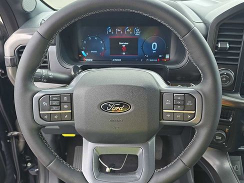 Used 2025 Ford F150 Lariat AWD/4WD image 9