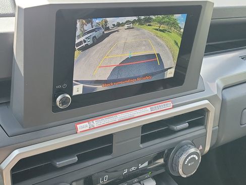 New 2026 Toyota Tacoma TRD Off-Road AWD/4WD image 15