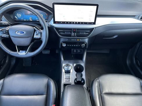 Used 2024 Ford Escape Platinum image 14