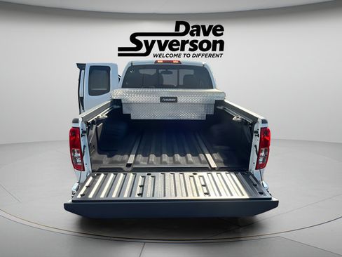 Used 2019 Nissan Frontier SV w/ Value Truck Package RWD image 9