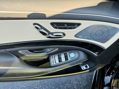 Certified 2020 Mercedes-Benz S 560 4MATIC Sedan image 22