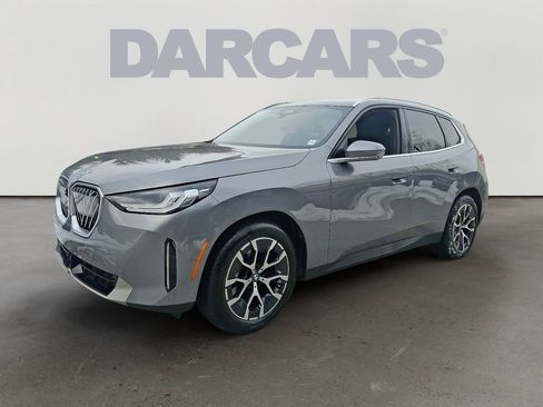 Certified 2025 BMW X3 xDrive30i w/ Premium Package image 3