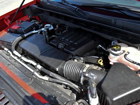 Used 2025 GMC Sierra 1500 Elevation AWD/4WD image 49