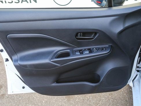 Certified 2025 Nissan Versa S w/ Lighting Package image 22