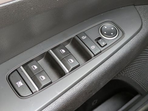 Certified 2023 Kia Forte LXS FWD image 16