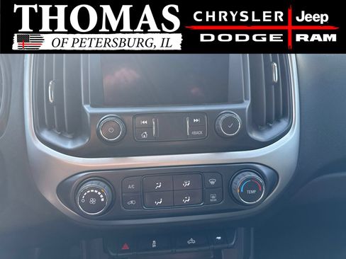 Used 2022 Chevrolet Colorado LT w/ LT Convenience Package AWD/4WD image 15