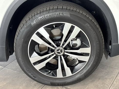 Certified 2025 Mercedes-Benz GLA 250 image 33