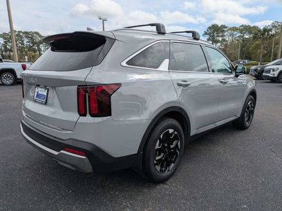 Used 2024 Kia Sorento S w/ Panoramic Sunroof Package