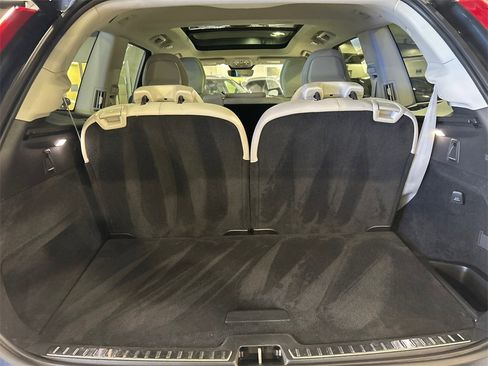 Certified 2023 Volvo XC90 B5 Plus w/ Protection Package Premier image 27