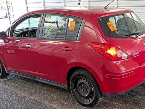 Used 2012 Nissan Versa 1.8 S image 2