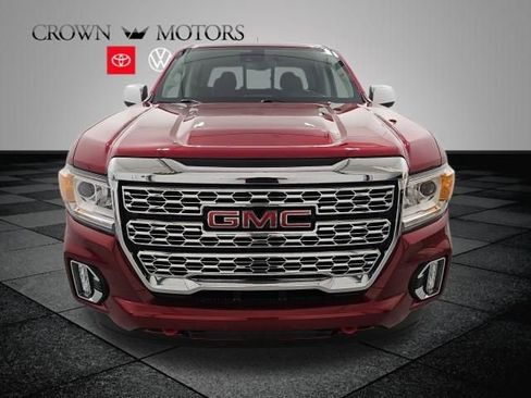 Used 2021 GMC Canyon Denali image 2