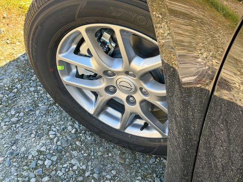 New 2026 Chrysler Pacifica Select image 10