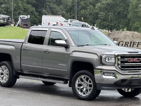 Used 2017 GMC Sierra 1500 SLT w/ SLT Premium Package AWD/4WD image 1
