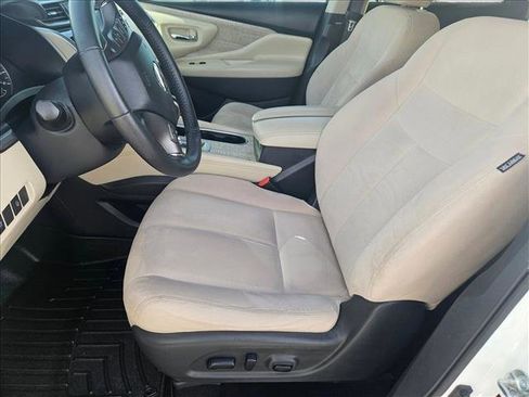 Used 2021 Nissan Murano SV image 14