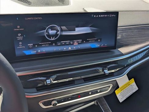 New 2026 BMW X5 sDrive40i w/ Premium Package image 11