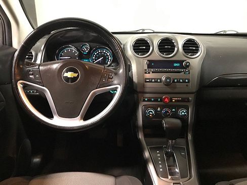 Used 2013 Chevrolet Captiva Sport LT FWD image 21