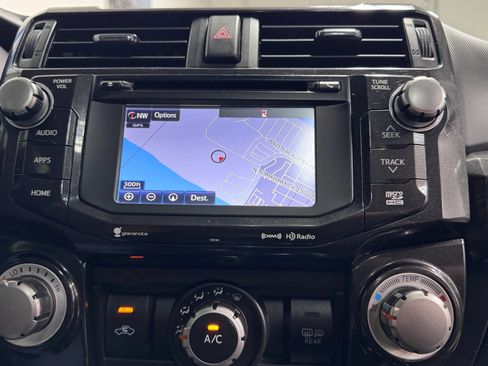 Used 2016 Toyota 4Runner Trail Premium AWD/4WD image 10