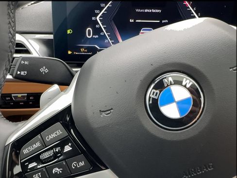 Used 2025 BMW 330i Sedan RWD image 41