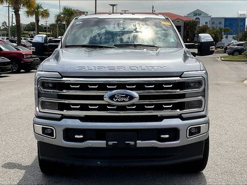 Used 2024 Ford F250 Platinum w/ FX4 Off-Road Package AWD/4WD image 2