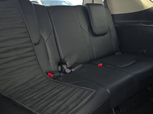 Used 2024 INFINITI QX80 Luxe w/ Cargo Package image 8