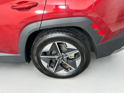 Used 2025 Hyundai Tucson SEL FWD image 11