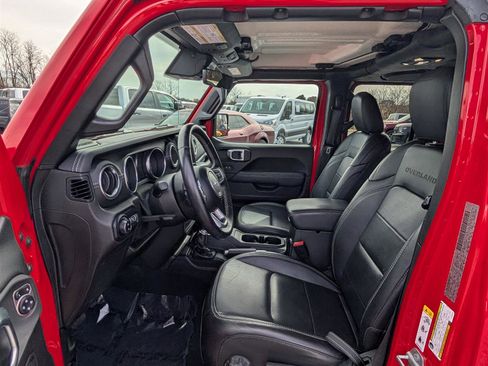 Used 2020 Jeep Gladiator Overland image 14