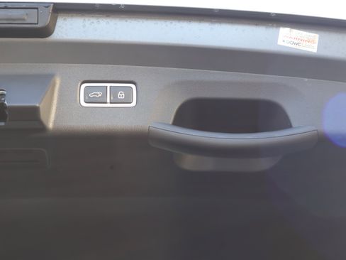 Used 2023 Kia Sorento X-Line EX image 22