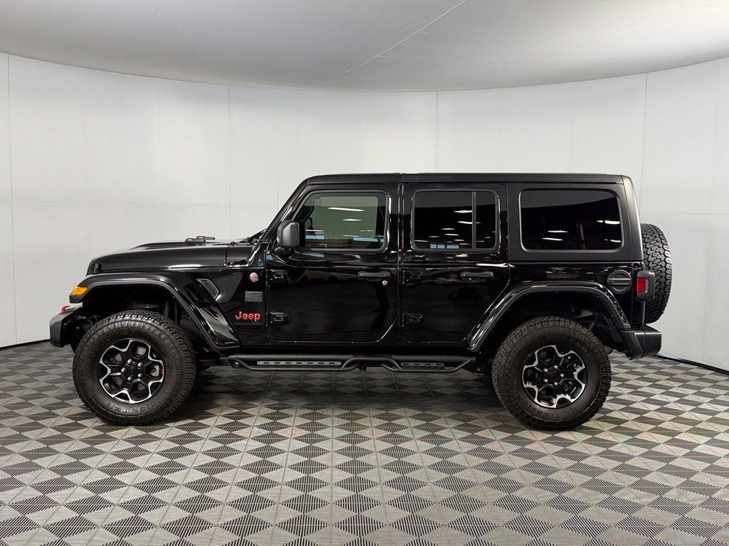Used 2023 Jeep Wrangler Unlimited Rubicon AWD/4WD image 11