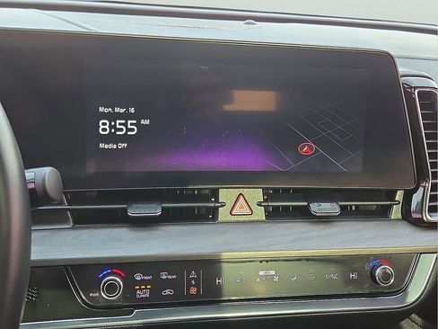 Used 2023 Kia Sportage X-Pro image 18