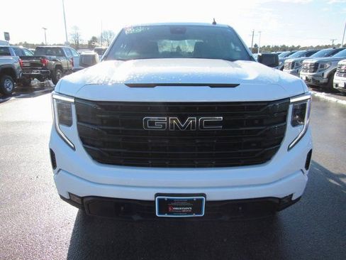 Certified 2023 GMC Sierra 1500 Elevation w/ LPO, Elevation Black Package image 5