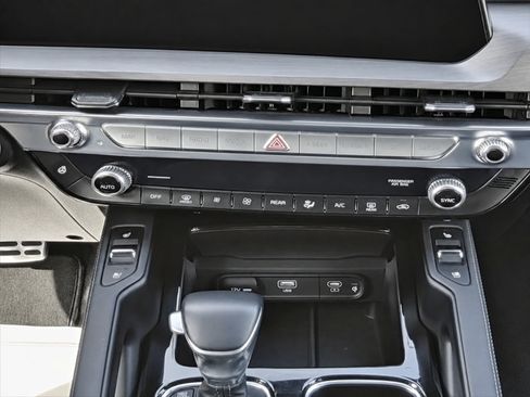 Used 2025 Kia Telluride SX Prestige X-Line AWD/4WD image 22
